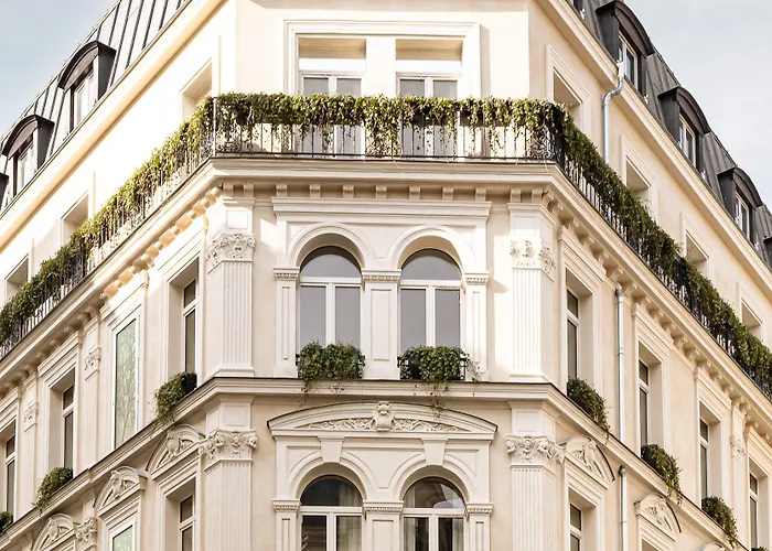 Amarante Champs-Elysées Paris